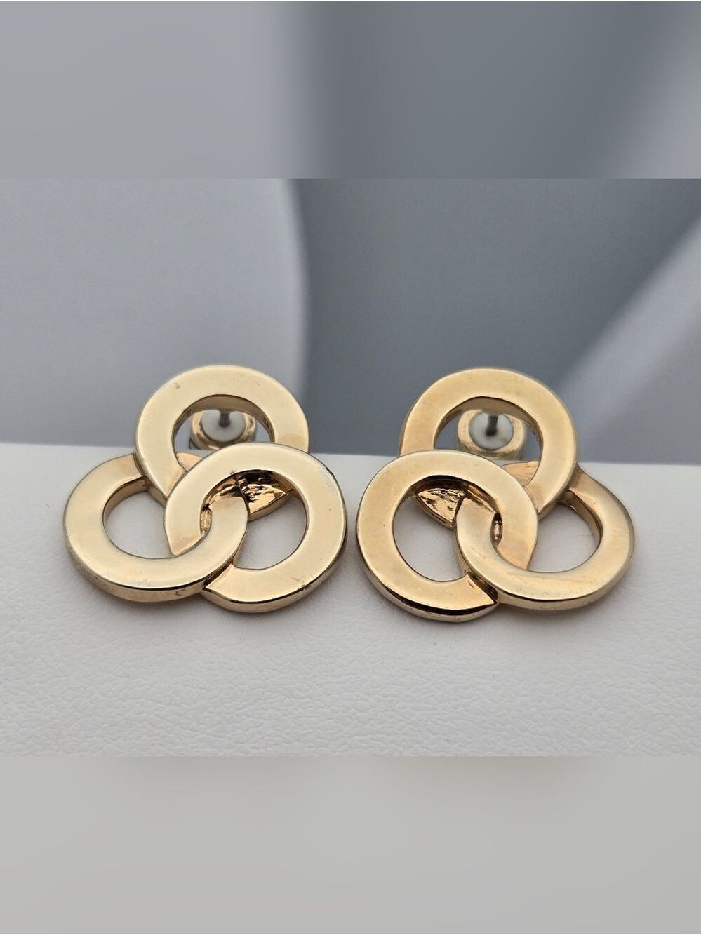 Kenneth Cole Gold Tone Triple Circle Knot Stud Earrings 3/4" Modern